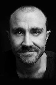 Ảnh diễn viên Josh McConville